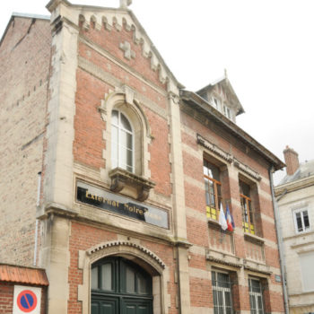 Façade de l'établissement